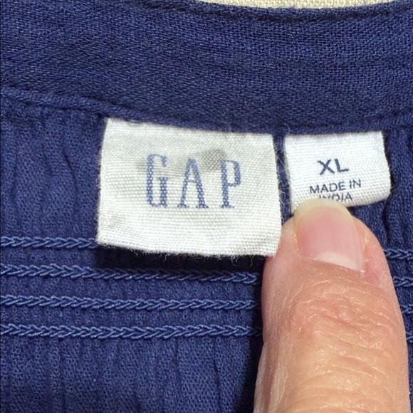 GAP Blue Women's Sloughed Cotton Blouse Top with Flowy Sleeves & Scalloped Hem - Picture 2 of 9